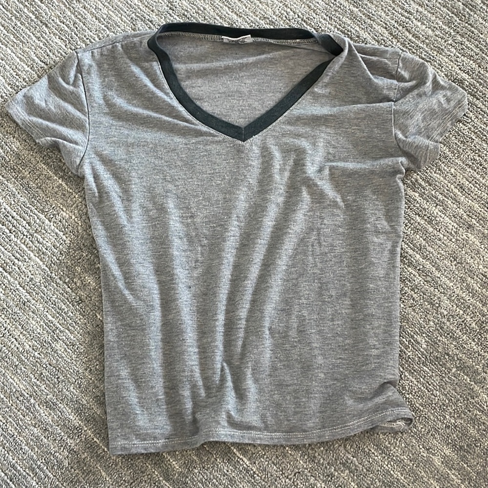 FireHouse gray v-neck T-Shirt